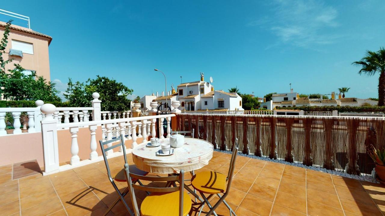 Cozy & Bright Bungalow Torrevieja Exteriér fotografie